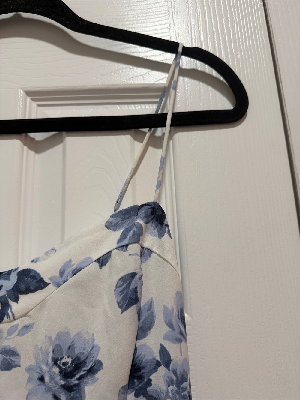 Abercrombie & Fitch Blue White Floral Dress with slit Size Small Tall - Picture 4 of 6